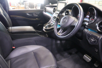 メルセデスベンツ Vクラス V260 ｱﾊﾞﾝｷﾞｬﾙﾄﾞ ﾛﾝｸﾞ AMGﾗｲﾝ ｴｸｽｸﾙｰｼﾌﾞｼｰﾄPKG ﾚｰﾀﾞｰSP　105台限定 黒革 ﾊﾟﾉﾗﾏｻﾝﾙｰﾌ 8.4ｲﾝﾁﾜｲﾄﾞﾅﾋﾞ Burmesterｻｳﾝﾄﾞ Carrozeriaﾘｱﾓﾆﾀｰ 2列目ｴｸｽｸﾙｰｼﾌﾞｼｰﾄ ｼｰﾄﾋｰﾀｰ ﾍﾞﾝﾁﾚｰﾀｰ ﾏｯｻｰｼﾞ 冷蔵庫付ｾﾝﾀｰｺﾝｿｰﾙ　2年保証