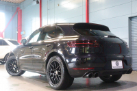 ポルシェ マカン GTS ｽﾎﾟｰﾂｸﾛﾉP GTSｲﾝﾃﾘｱP　MY18 PASM 黒本革 ﾊﾟﾉﾗﾏｻﾝﾙｰﾌ PCMﾅﾋﾞ CarPlay BOSEｻｳﾝﾄﾞ PDLS付ｷｾﾉﾝﾍｯﾄﾞﾗｲﾄ ｽﾎﾟｰﾂｴｸﾞｿﾞｰｽﾄ ｴﾝﾄﾘｰﾄﾞﾗｲﾌﾞ 20ｲﾝﾁRSｽﾊﾟｲﾀﾞｰAW　2年保証