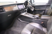 ポルシェ マカン S ｽﾎﾟｰﾂｸﾛﾉPKG　後期 PASM ｴﾝﾄﾘｰﾄﾞﾗｲﾌﾞ 黒本革ｼｰﾄ ﾊﾟﾉﾗﾏｻﾝﾙｰﾌ MC後PCMﾅﾋﾞ CarPlay ｱｸﾃｨﾌﾞｸﾙｺﾝ ﾚｰﾝﾁｪﾝｼﾞ LEDﾍｯﾄﾞﾗｲﾄ 360ｶﾒﾗ ﾌﾙｾｸﾞTV 21ｲﾝﾁｽﾎﾟｰﾂｸﾗｼｯｸﾎｲｰﾙ ｽﾎﾟｰﾂﾃｰﾙﾊﾟｲﾌﾟ　2年保証