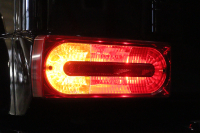 メルセデスベンツ Gクラス G350ﾌﾞﾙｰﾃｯｸ ﾗｸﾞｼﾞｭｱﾘｰP　茶革 ｻﾝﾙｰﾌ 7ｲﾝﾁﾜｲﾄﾞﾅﾋﾞ ﾌﾙｾｸﾞTV harman/kardonｻｳﾝﾄﾞ ｱｸﾃｨﾌﾞｸﾙｺﾝ ﾌﾞﾗｲﾝﾄﾞｽﾎﾟｯﾄｱｼｽﾄ ﾊﾞｯｸｶﾒﾗ 前後席ｼｰﾄﾋｰﾀｰ ｵｰﾊﾞｰﾌｪﾝﾀﾞｰ G65ﾃﾞｻﾞｲﾝ20ｲﾝﾁｱﾙﾐﾎｲｰﾙ　2年保証