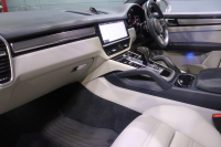 ポルシェ カイエン ｽﾎﾟｰﾂｸﾛﾉP　ﾂｰﾄﾝﾚｻﾞｰ(ｸﾞﾗﾌｧｲﾄﾌﾞﾙｰ/ｸﾚﾖﾝ) 18way電動ｼｰﾄ ﾊﾟﾉﾗﾏｻﾝﾙｰﾌ PCMﾅﾋﾞ CarPlay BOSEｻｳﾝﾄﾞ ｿﾌﾄｸﾛｰｽﾞﾄﾞｱ PDLS付きLED ACC ﾚｰﾝﾁｪﾝｼﾞ ｽﾃｱﾘﾝｸﾞﾋｰﾀｰ ｱﾝﾋﾞｴﾝﾄﾗｲﾄ 21ｲﾝﾁｶｲｴﾝｴｸｽｸﾙｰｼﾌﾞｱﾙﾐ　2年保証