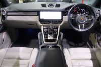 ポルシェ カイエン ｽﾎﾟｰﾂｸﾛﾉP　ﾂｰﾄﾝﾚｻﾞｰ(ｸﾞﾗﾌｧｲﾄﾌﾞﾙｰ/ｸﾚﾖﾝ) 18way電動ｼｰﾄ ﾊﾟﾉﾗﾏｻﾝﾙｰﾌ PCMﾅﾋﾞ CarPlay BOSEｻｳﾝﾄﾞ ｿﾌﾄｸﾛｰｽﾞﾄﾞｱ PDLS付きLED ACC ﾚｰﾝﾁｪﾝｼﾞ ｽﾃｱﾘﾝｸﾞﾋｰﾀｰ ｱﾝﾋﾞｴﾝﾄﾗｲﾄ 21ｲﾝﾁｶｲｴﾝｴｸｽｸﾙｰｼﾌﾞｱﾙﾐ　2年保証