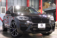 BMW X3 M ｺﾝﾍﾟﾃｨｼｮﾝ　ﾄﾞﾗｲﾋﾞﾝｸﾞｱｼｽﾄﾌﾟﾗｽ ACC Mｽﾎﾟｰﾂｼｰﾄ(ｴｸｽﾃﾝﾄﾞﾚｻﾞｰﾒﾘﾉ/ｱﾙｶﾝﾀﾗｺﾝﾋﾞ) 第6世代iDriveﾅﾋﾞ harman/kardonｻｳﾝﾄﾞ ﾍｯﾄﾞｱｯﾌﾟD ｱﾀﾞﾌﾟﾃｨﾌﾞLED Mｽﾎﾟｰﾂｴｷｿﾞｰｽﾄ 専用ｴｸｽﾃﾘｱ 21ｲﾝﾁAW 　2年保証