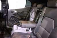 メルセデスベンツ GLA GLA250 4MATIC ﾚｰﾀﾞｰSP　受注生産ﾓﾃﾞﾙ 後期 黒革 ﾊﾟﾉﾗﾏｻﾝﾙｰﾌ 8ｲﾝﾁﾜｲﾄﾞﾅﾋﾞ CarPlay LEDﾍｯﾄﾞﾗｲﾄ ｱｸﾃｨﾌﾞｸﾙｺﾝ ｼｰﾄﾋｰﾀｰ ﾗﾝﾊﾞｰｻﾎﾟｰﾄ ﾒﾓﾘｰﾊﾟﾜｰｼｰﾄ ﾊﾞｯｸｶﾒﾗ 自動ﾘｱｹﾞｰﾄ 専用ｴｸｽﾃﾘｱ&18ｲﾝﾁｱﾙﾐ　2年保証