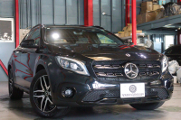 メルセデスベンツ GLA GLA250 4MATIC ﾚｰﾀﾞｰSP　受注生産ﾓﾃﾞﾙ 後期 黒革 ﾊﾟﾉﾗﾏｻﾝﾙｰﾌ 8ｲﾝﾁﾜｲﾄﾞﾅﾋﾞ CarPlay LEDﾍｯﾄﾞﾗｲﾄ ｱｸﾃｨﾌﾞｸﾙｺﾝ ｼｰﾄﾋｰﾀｰ ﾗﾝﾊﾞｰｻﾎﾟｰﾄ ﾒﾓﾘｰﾊﾟﾜｰｼｰﾄ ﾊﾞｯｸｶﾒﾗ 自動ﾘｱｹﾞｰﾄ 専用ｴｸｽﾃﾘｱ&18ｲﾝﾁｱﾙﾐ　2年保証
