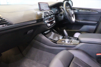 BMW X3 xDrive 20 Xﾗｲﾝ ﾊｲﾗｲﾝP　ﾄﾞﾗｲﾋﾞﾝｸﾞｱｼｽﾄﾌﾟﾗｽ ｳﾞｧｰﾈｽｶﾚｻﾞｰ(ﾌﾞﾗｯｸ) ﾊﾟﾉﾗﾏｻﾝﾙｰﾌ 第6世代iDriveﾅﾋﾞ 360ｶﾒﾗ ｱﾀﾞﾌﾟﾃｨﾌﾞLED 全席ﾋｰﾀｰ ﾗﾝﾊﾞｰｻﾎﾟｰﾄ ﾍｯﾄﾞｱｯﾌﾟﾃﾞｨｽﾌﾟﾚｲ 19ｲﾝﾁYｽﾎﾟｰｸｱﾙﾐ　2年保証