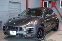 ポルシェ マカン GTS ｽﾎﾟｰﾂｸﾛﾉP　PASM 茶本革 ﾊﾟﾉﾗﾏｻﾝﾙｰﾌ PCMﾅﾋﾞBOSEｻｳﾝﾄﾞ PDLS+LEDﾍｯﾄﾞﾗｲﾄ ｽﾎﾟｰﾂｴｸﾞｿﾞｰｽﾄ 360ｶﾒﾗ 前後席ｼｰﾄ&ｽﾃｱﾘﾝｸﾞﾋｰﾀｰ ﾀﾞｰｸｳｫｰﾙﾅｯﾄｳｯﾄﾞｲﾝﾃﾘｱ 20ｲﾝﾁRSｽﾊﾟｲﾀﾞｰｱﾙﾐ　2年保証