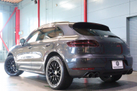 ポルシェ マカン GTS ｽﾎﾟｰﾂｸﾛﾉP　PASM 茶本革 ﾊﾟﾉﾗﾏｻﾝﾙｰﾌ PCMﾅﾋﾞBOSEｻｳﾝﾄﾞ PDLS+LEDﾍｯﾄﾞﾗｲﾄ ｽﾎﾟｰﾂｴｸﾞｿﾞｰｽﾄ 360ｶﾒﾗ 前後席ｼｰﾄ&ｽﾃｱﾘﾝｸﾞﾋｰﾀｰ ﾀﾞｰｸｳｫｰﾙﾅｯﾄｳｯﾄﾞｲﾝﾃﾘｱ 20ｲﾝﾁRSｽﾊﾟｲﾀﾞｰｱﾙﾐ　2年保証