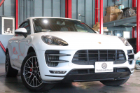 ポルシェ マカン ﾀｰﾎﾞ　PASM ｴﾝﾄﾘｰﾄﾞﾗｲﾌﾞ 黒本革 18Way電動ｼｰﾄ ｱﾙｶﾝﾀｰﾗﾙｰﾌﾗｲﾅｰ PCMﾅﾋﾞ ﾌﾙｾｸﾞTV BOSEｻｳﾝﾄﾞ ｷｾﾉﾝﾍｯﾄﾞﾗｲﾄ ﾊﾞｯｸ&ｻｲﾄﾞｶﾒﾗ 自動ﾘｱｹﾞｰﾄ 専用ｴｸｽﾃﾘｱ 20ｲﾝﾁRSｽﾊﾟｲﾀﾞｰｱﾙﾐ 有償色　2年保証