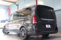 メルセデスベンツ Vクラス V260 ｱﾊﾞﾝｷﾞｬﾙﾄﾞ ﾛﾝｸﾞ AMGﾗｲﾝ ｴｸｽｸﾙｰｼﾌﾞｼｰﾄP ﾚｰﾀﾞｰSP　105台限定 黒革 ﾊﾟﾉﾗﾏｻﾝﾙｰﾌ 8.4ｲﾝﾁﾜｲﾄﾞﾅﾋﾞ Burmesterｻｳﾝﾄﾞ Carrozeriaﾘｱﾓﾆﾀｰ 2列目ｴｸｽｸﾙｰｼﾌﾞｼｰﾄ ｼｰﾄﾋｰﾀｰ ﾍﾞﾝﾁﾚｰﾀｰ ﾏｯｻｰｼﾞ 冷蔵庫付ｾﾝﾀｰｺﾝｿｰﾙ　2年保証