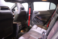 AMG GLA GLA45 4MATIC ﾚｰﾀﾞｰSP　後期ﾓﾃﾞﾙ 本革ｼｰﾄ(ﾌﾞﾗｯｸ) ﾊﾟﾉﾗﾏｻﾝﾙｰﾌ 8ｲﾝﾁﾜｲﾄﾞﾅﾋﾞ CarPlay LEDﾍｯﾄﾞﾗｲﾄ ｱｸﾃｨﾌﾞｸﾙｺﾝ 自動ﾘｱｹﾞｰﾄ AMGﾃﾞｻﾞｲﾝｲﾝﾃﾘｱﾄﾘﾑ 専用ｴｸｽﾃﾘｱ&19ｲﾝﾁｱﾙﾐ　2年保証