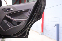 AMG GLA GLA45 4MATIC ﾚｰﾀﾞｰSP　後期ﾓﾃﾞﾙ 本革ｼｰﾄ(ﾌﾞﾗｯｸ) ﾊﾟﾉﾗﾏｻﾝﾙｰﾌ 8ｲﾝﾁﾜｲﾄﾞﾅﾋﾞ CarPlay LEDﾍｯﾄﾞﾗｲﾄ ｱｸﾃｨﾌﾞｸﾙｺﾝ 自動ﾘｱｹﾞｰﾄ AMGﾃﾞｻﾞｲﾝｲﾝﾃﾘｱﾄﾘﾑ 専用ｴｸｽﾃﾘｱ&19ｲﾝﾁｱﾙﾐ　2年保証