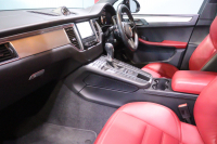 ポルシェ マカン GTS ｽﾎﾟｰﾂｸﾛﾉP　PASM ﾂｰﾄﾝﾚｻﾞｰｲﾝﾃﾘｱ（赤/黒） ﾊﾟﾉﾗﾏｻﾝﾙｰﾌ PCMﾅﾋﾞ CarPlay BOSEｻｳﾝﾄﾞ PDLS+LEDﾍｯﾄﾞﾗｲﾄ ｽﾎﾟｰﾂｴｸﾞｿﾞｰｽﾄ 360ｶﾒﾗ ｱｸﾃｨﾌﾞｸﾙｺﾝ ﾚｰﾝｷｰﾌﾟｱｼｽﾄ ﾚｰﾝﾁｪﾝｼﾞ 20ｲﾝﾁRSｽﾊﾟｲﾀﾞｰｱﾙﾐ　2年保証