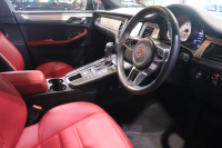 ポルシェ マカン GTS ｽﾎﾟｰﾂｸﾛﾉP　PASM ﾂｰﾄﾝﾚｻﾞｰｲﾝﾃﾘｱ（赤/黒） ﾊﾟﾉﾗﾏｻﾝﾙｰﾌ PCMﾅﾋﾞ CarPlay BOSEｻｳﾝﾄﾞ PDLS+LEDﾍｯﾄﾞﾗｲﾄ ｽﾎﾟｰﾂｴｸﾞｿﾞｰｽﾄ 360ｶﾒﾗ ｱｸﾃｨﾌﾞｸﾙｺﾝ ﾚｰﾝｷｰﾌﾟｱｼｽﾄ ﾚｰﾝﾁｪﾝｼﾞ 20ｲﾝﾁRSｽﾊﾟｲﾀﾞｰｱﾙﾐ　2年保証