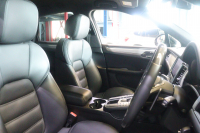 ポルシェ マカン ﾀｰﾎﾞ　MY17 PASM 黒本革 18Way電動ｼｰﾄ ｼｰﾄﾋｰﾀｰ ｱﾙｶﾝﾀｰﾗﾙｰﾌﾗｲﾅｰ PCMﾅﾋﾞ BOSEｻｳﾝﾄﾞ Car Play PDLS付LEDﾍｯﾄﾞﾗｲﾄ 360ｶﾒﾗ 21ｲﾝﾁHRE522Mｱﾙﾐ KWｻｽﾍﾟﾝｼｮﾝ　2年保証