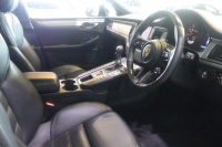 ポルシェ マカン ﾀｰﾎﾞ　MY17 PASM 黒本革 18Way電動ｼｰﾄ ｼｰﾄﾋｰﾀｰ ｱﾙｶﾝﾀｰﾗﾙｰﾌﾗｲﾅｰ PCMﾅﾋﾞ BOSEｻｳﾝﾄﾞ Car Play PDLS付LEDﾍｯﾄﾞﾗｲﾄ 360ｶﾒﾗ 21ｲﾝﾁHRE522Mｱﾙﾐ KWｻｽﾍﾟﾝｼｮﾝ　2年保証