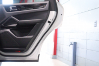 ポルシェ カイエン MY19 本革ｼｰﾄ(ﾌﾞﾗｯｸ) ﾒﾓﾘｰ機能付き電動ｼｰﾄ ｼｰﾄﾋｰﾀｰ ﾊﾟﾉﾗﾏｻﾝﾙｰﾌ PCMﾅﾋﾞ CarPlay LEDﾍｯﾄﾞﾗｲﾄ ｱｸﾃｨﾌﾞｸﾙｺﾝ ﾚｰﾝﾁｪﾝｼﾞ&ﾚｰﾝｷｰﾌﾟｱｼｽﾄ 21ｲﾝﾁｶｲｴﾝｴｸｽｸﾙｰｼﾌﾞﾃﾞｻﾞｲﾝｱﾙﾐ　2年保証