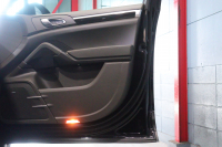 ポルシェ カイエン ﾌﾟﾗﾁﾅｴﾃﾞｨｼｮﾝ　特別仕様車 後期ﾓﾃﾞﾙ PASM ｱﾙｶﾝﾀｰﾗｺﾝﾋﾞｼｰﾄ(ｱｹﾞｰﾄｸﾞﾚｰ) ｻﾝﾙｰﾌ PCMﾅﾋﾞ BOSEｻｳﾝﾄﾞ CarPlay ｱｸﾃｨﾌﾞｸﾙｺﾝ ｴﾝﾄﾘｰﾄﾞﾗｲﾌﾞ PDLS付ｷｾﾉﾝﾍｯﾄﾞﾗｲﾄ ｽﾎﾟｰﾂﾃｰﾙﾊﾟｲﾌﾟ 21ｲﾝﾁｶｲｴﾝｸﾗｯｼｯｸｱﾙﾐ　2年保証