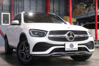 メルセデスベンツ GLC GLC 220d 4MATIC AMGﾗｲﾝ ﾚｻﾞｰｴｸｽｸﾙｰｼﾌﾞP ﾚｰﾀﾞｰSP　黒本革 ﾘﾗｸｾﾞｰｼｮﾝ ﾊﾟﾉﾗﾏｻﾝﾙｰﾌ 10.25ｲﾝﾁﾜｲﾄﾞﾅﾋﾞ 12.3ｲﾝﾁｺｸﾋﾟｯﾄﾃﾞｨｽﾌﾟﾚｲ Burmester ｱｸﾃｨﾌﾞｸﾙｺﾝ ﾏﾙﾁﾋﾞｰﾑLED ﾍｯﾄﾞｱｯﾌﾟﾃﾞｨｽﾌﾟﾚｲ　2年保証