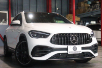 メルセデスベンツ GLA GLA45 S 4MATIC+ AMGﾊﾟﾌｫｰﾏﾝｽ&ｱﾄﾞﾊﾞﾝｽﾄﾞP ﾚｰﾀﾞｰSP　本革(ｸﾗｼｯｸﾚｯﾄﾞ/ﾌﾞﾗｯｸ) ﾊﾟﾌｫｰﾏﾝｽｼｰﾄ ﾊﾟﾉﾗﾏｻﾝﾙｰﾌ 10.25ｲﾝﾁﾜｲﾄﾞﾅﾋﾞ Burmesterｻｳﾝﾄﾞ ｼｰﾄﾋｰﾀｰ/ﾍﾞﾝﾁﾚｰﾀｰ ﾍｯﾄﾞｱｯﾌﾟﾃﾞｨｽﾌﾟﾚｲ 360ｶﾒﾗ　2年保証