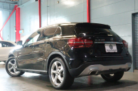 メルセデスベンツ GLA GLA220 4MATIC ﾌﾟﾚﾐｱﾑP ﾚｰﾀﾞｰSP　後期ﾓﾃﾞﾙ 黒革 ﾊﾟﾉﾗﾏｻﾝﾙｰﾌ 8ｲﾝﾁﾜｲﾄﾞﾅﾋﾞ CarPlay harman/kardonｻｳﾝﾄﾞ LEDﾍｯﾄﾞﾗｲﾄ ｱｸﾃｨﾌﾞｸﾙｺﾝ 自動ﾘｱｹﾞｰﾄ 18ｲﾝﾁｱﾙﾐ　2年保証