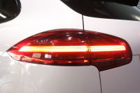 ポルシェ カイエン ﾌﾟﾗﾁﾅｴﾃﾞｨｼｮﾝ　特別仕様車 後期ﾓﾃﾞﾙ MY17 ｱﾙｶﾝﾀｰﾗｺﾝﾋﾞｼｰﾄ(ﾙｸｿｰﾙﾍﾞｰｼﾞｭ) PCMﾅﾋﾞ BOSEｻｳﾝﾄﾞ CarPlay PDLS付ｷｾﾉﾝﾍｯﾄﾞﾗｲﾄ ﾎﾞﾃﾞｨ同色ｴｸｽﾃﾘｱ 19ｲﾝﾁｶｲｴﾝﾀｰﾎﾞｱﾙﾐ 有償色　2年保証