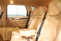 ポルシェ カイエン ﾌﾟﾗﾁﾅｴﾃﾞｨｼｮﾝ　特別仕様車 後期ﾓﾃﾞﾙ MY17 ｱﾙｶﾝﾀｰﾗｺﾝﾋﾞｼｰﾄ(ﾙｸｿｰﾙﾍﾞｰｼﾞｭ) PCMﾅﾋﾞ BOSEｻｳﾝﾄﾞ CarPlay PDLS付ｷｾﾉﾝﾍｯﾄﾞﾗｲﾄ ﾎﾞﾃﾞｨ同色ｴｸｽﾃﾘｱ 19ｲﾝﾁｶｲｴﾝﾀｰﾎﾞｱﾙﾐ 有償色　2年保証