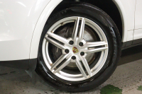 ポルシェ カイエン ﾌﾟﾗﾁﾅｴﾃﾞｨｼｮﾝ　特別仕様車 後期ﾓﾃﾞﾙ MY17 ｱﾙｶﾝﾀｰﾗｺﾝﾋﾞｼｰﾄ(ﾙｸｿｰﾙﾍﾞｰｼﾞｭ) PCMﾅﾋﾞ BOSEｻｳﾝﾄﾞ CarPlay PDLS付ｷｾﾉﾝﾍｯﾄﾞﾗｲﾄ ﾎﾞﾃﾞｨ同色ｴｸｽﾃﾘｱ 19ｲﾝﾁｶｲｴﾝﾀｰﾎﾞｱﾙﾐ 有償色　2年保証