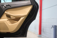 ポルシェ マカン ﾂｰﾄｰﾝﾚｻﾞｰｲﾝﾃﾘｱ(ﾍﾞｰｼﾞｭ/ﾌﾞﾗｯｸ) ﾍﾞｰｼﾞｭﾚｻﾞｰｼｰﾄ ｼｰﾄﾋｰﾀｰ PCMﾅﾋﾞ Bluetooth ﾊﾞｯｸ/ｻｲﾄﾞｶﾒﾗ 8way電動ｼｰﾄ ﾚｰﾝﾃﾞｨﾊﾟｰﾁｬｳｫｰﾆﾝｸﾞ ｷｾﾉﾝﾍｯﾄﾞﾗｲﾄ 19ｲﾝﾁﾏｶﾝﾀｰﾎﾞAW　2年保証