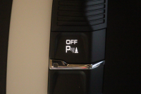 ポルシェ マカン ﾂｰﾄｰﾝﾚｻﾞｰｲﾝﾃﾘｱ(ﾍﾞｰｼﾞｭ/ﾌﾞﾗｯｸ) ﾍﾞｰｼﾞｭﾚｻﾞｰｼｰﾄ ｼｰﾄﾋｰﾀｰ PCMﾅﾋﾞ Bluetooth ﾊﾞｯｸ/ｻｲﾄﾞｶﾒﾗ 8way電動ｼｰﾄ ﾚｰﾝﾃﾞｨﾊﾟｰﾁｬｳｫｰﾆﾝｸﾞ ｷｾﾉﾝﾍｯﾄﾞﾗｲﾄ 19ｲﾝﾁﾏｶﾝﾀｰﾎﾞAW　2年保証