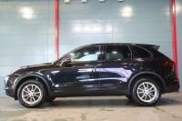 ポルシェ カイエン ｽﾎﾟｰﾂｸﾛﾉP　MY16 後期 ﾂｰﾄﾝﾚｻﾞｰｲﾝﾃﾘｱ(ﾚｯﾄﾞ/ﾌﾞﾗｯｸ) 純正ﾅﾋﾞ ｴﾝﾄﾘｰﾄﾞﾗｲﾌﾞ ﾒﾓﾘｰ付き14way電動ｼｰﾄ ｼｰﾄﾋｰﾀｰ ｽﾎﾟｰﾂﾃｰﾙﾊﾟｲﾌﾟ SPORT PLUSﾓｰﾄﾞ 18ｲﾝﾁｶｲｴﾝAW　2年保証