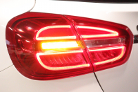 メルセデスベンツ GLA GLA250 4MATIC ﾍﾞｰｼｯｸPﾌﾟﾗｽ ﾚｰﾀﾞｰSP　ｷｰﾚｽｺﾞｰ ﾚｻﾞｰﾂｲﾝｼｰﾄ(ﾌﾞﾗｯｸ) 8ｲﾝﾁﾜｲﾄﾞﾅﾋﾞ CarPlay ﾌﾙｾｸﾞTV ｱｸﾃｨﾌﾞｸﾙｺﾝ ﾚｰﾝｷｰﾌﾟ ﾌﾞﾗｲﾝﾄﾞｽﾎﾟｯﾄｱｼｽﾄ ｱﾝﾋﾞｴﾝﾄﾗｲﾄ　2年保証