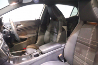 メルセデスベンツ GLA GLA250 4MATIC ﾍﾞｰｼｯｸPﾌﾟﾗｽ ﾚｰﾀﾞｰSP　ｷｰﾚｽｺﾞｰ ﾚｻﾞｰﾂｲﾝｼｰﾄ(ﾌﾞﾗｯｸ) 8ｲﾝﾁﾜｲﾄﾞﾅﾋﾞ CarPlay ﾌﾙｾｸﾞTV ｱｸﾃｨﾌﾞｸﾙｺﾝ ﾚｰﾝｷｰﾌﾟ ﾌﾞﾗｲﾝﾄﾞｽﾎﾟｯﾄｱｼｽﾄ ｱﾝﾋﾞｴﾝﾄﾗｲﾄ　2年保証