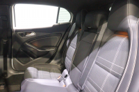 メルセデスベンツ GLA GLA250 4MATIC ﾍﾞｰｼｯｸPﾌﾟﾗｽ ﾚｰﾀﾞｰSP　ｷｰﾚｽｺﾞｰ ﾚｻﾞｰﾂｲﾝｼｰﾄ(ﾌﾞﾗｯｸ) 8ｲﾝﾁﾜｲﾄﾞﾅﾋﾞ CarPlay ﾌﾙｾｸﾞTV ｱｸﾃｨﾌﾞｸﾙｺﾝ ﾚｰﾝｷｰﾌﾟ ﾌﾞﾗｲﾝﾄﾞｽﾎﾟｯﾄｱｼｽﾄ ｱﾝﾋﾞｴﾝﾄﾗｲﾄ　2年保証