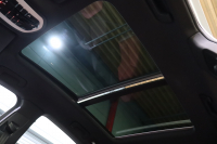 ポルシェ マカン SｼｭﾎﾟﾙﾄED ｽﾎﾟｰﾂｸﾛﾉP　MY20 後期ﾓﾃﾞﾙ ACC 黒×赤革 14way電動ｼｰﾄ ﾊﾟﾉﾗﾏｻﾝﾙｰﾌ PCMﾅﾋﾞ CarPlay ﾚｰﾝﾁｪﾝｼﾞｱｼｽﾄ LEDﾍｯﾄﾞﾗｲﾄ ｴﾝﾄﾘD ｼｰﾄﾋｰﾀｰ 360ｶﾒﾗ 21ｲﾝﾁAW 　2年保証付