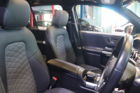 メルセデスベンツ GLB GLB200d ﾅﾋﾞｹﾞｰｼｮﾝP ﾚｰﾀﾞｰSP　ﾚｻﾞｰﾂｲﾝｼｰﾄ(ﾌﾞﾗｯｸ) ﾊﾟﾉﾗﾏｻﾝﾙｰﾌ 10.25ｲﾝﾁﾜｲﾄﾞﾅﾋﾞ&ｺｸﾋﾟｯﾄﾃﾞｨｽﾌﾟﾚｲ 360ｶﾒﾗ 360ｶﾒﾗ ｱｸﾃｨﾌﾞｸﾙｺﾝ ﾚｰﾝｷｰﾌﾟ&ﾚｰﾝﾁｪﾝｼﾞｱｼｽﾄ LEDﾍｯﾄﾞﾗｲﾄ　2年保証