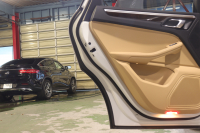 ポルシェ マカン GTS ｽﾎﾟｰﾂｸﾛﾉP　PASM ﾂｰﾄﾝﾚｻﾞｰ(ﾍﾞｰｼﾞｭ/ﾌﾞﾗｯｸ) 18way電動ｼｰﾄ ﾍﾞﾝﾁﾚｰﾀｰ PCMﾅﾋﾞ CarPlay PDLS+LEDﾍｯﾄﾞﾗｲﾄ ｽﾎﾟｰﾂｴｸﾞｿﾞｰｽﾄ 360ｶﾒﾗ ｽﾃｱﾘﾝｸﾞﾋｰﾀｰ ﾀﾞｰｸｳｫｰﾙﾅｯﾄｳｯﾄﾞｲﾝﾃﾘｱ 19ｲﾝﾁﾏｶﾝﾀｰﾎﾞAW　2年保証