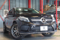 メルセデスベンツ GLE GLE350d 4MATIC ｸｰﾍﾟ ｽﾎﾟｰﾂ ﾚｰﾀﾞｰSP　黒ﾅｯﾊﾟ革 全席ｼｰﾄﾋｰﾀｰ ﾊﾟﾉﾗﾏｻﾝﾙｰﾌ 8ｲﾝﾁﾜｲﾄﾞﾅﾋﾞ ﾌﾙｾｸﾞTV harman/kardonｻｳﾝﾄﾞ CarPlay 360ｶﾒﾗ LEDﾍｯﾄﾞﾗｲﾄ 自動ﾘｱｹﾞｰﾄ AMGｴｱﾛ&21ｲﾝﾁｱﾙﾐ　2年保証