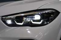 BMW X5 xDrive 35d Mｽﾎﾟｰﾂ ﾄﾞﾗｲﾋﾞﾝｸﾞﾀﾞｲﾅﾐｸｽP　ﾄﾞﾗｲﾋﾞﾝｸﾞｱｼｽﾄﾌﾟﾛ ｱﾀﾞﾌﾟﾃｨﾌﾞｴｱｻｽ ｲﾝﾃｸﾞﾚｲﾃｯﾄﾞｱｸﾃｨﾌﾞｽﾃｱ ｺﾆｬｯｸﾚｻﾞｰ ﾊﾟﾉﾗﾏｻﾝﾙｰﾌ 第7世代iDriveﾅﾋﾞ CarPlay ﾍｯﾄﾞｱｯﾌﾟD OP21ｲﾝﾁAW　2年保証