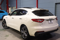 マセラティ レヴァンテ ｸﾞﾗﾝｽﾎﾟｰﾂ　後期 NEWｼﾌﾄ ADAS ACC LDW BSA ﾚｯﾄﾞﾚｻﾞｰｼｰﾄ ﾊﾟﾉﾗﾏｻﾝﾙｰﾌ MTCﾅﾋﾞ ﾌﾙｾｸﾞTV harman/kardon CarPlay LEDﾍｯﾄﾞﾗｲﾄ ｿﾌﾄﾄﾞｱｸﾛｰｼﾞｬｰ 自動ﾘｱｹﾞｰﾄ 専用ｴｸﾃﾘｱ 21ｲﾝﾁﾍﾘｵｽAW 　2年保証