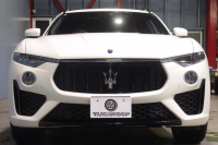 マセラティ レヴァンテ ｸﾞﾗﾝｽﾎﾟｰﾂ　後期 NEWｼﾌﾄ ADAS ACC LDW BSA ﾚｯﾄﾞﾚｻﾞｰｼｰﾄ ﾊﾟﾉﾗﾏｻﾝﾙｰﾌ MTCﾅﾋﾞ ﾌﾙｾｸﾞTV harman/kardon CarPlay LEDﾍｯﾄﾞﾗｲﾄ ｿﾌﾄﾄﾞｱｸﾛｰｼﾞｬｰ 自動ﾘｱｹﾞｰﾄ 専用ｴｸﾃﾘｱ 21ｲﾝﾁﾍﾘｵｽAW 　2年保証