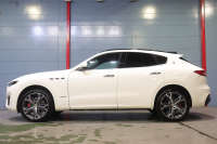 マセラティ レヴァンテ ｸﾞﾗﾝｽﾎﾟｰﾂ　後期 NEWｼﾌﾄ ADAS ACC LDW BSA ﾚｯﾄﾞﾚｻﾞｰｼｰﾄ ﾊﾟﾉﾗﾏｻﾝﾙｰﾌ MTCﾅﾋﾞ ﾌﾙｾｸﾞTV harman/kardon CarPlay LEDﾍｯﾄﾞﾗｲﾄ ｿﾌﾄﾄﾞｱｸﾛｰｼﾞｬｰ 自動ﾘｱｹﾞｰﾄ 専用ｴｸﾃﾘｱ 21ｲﾝﾁﾍﾘｵｽAW 　2年保証