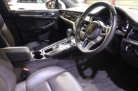 ポルシェ マカン S　MY17 ｴﾝﾄﾘｰﾄﾞﾗｲﾌﾞ 本革ｼｰﾄ(ｱｹﾞｰﾄｸﾞﾚｰ) PCMﾅﾋﾞ 14wayﾒﾓﾘｰ付電動ｼｰﾄ ﾚｰﾝﾃﾞｨﾊﾟｰﾁｬｳｫｰﾆﾝｸﾞ ｽﾎﾟｰﾂﾃｰﾙﾊﾟｲﾌﾟ ﾋﾟｱﾉﾌｨﾆｯｼｭﾌﾞﾗｯｸｲﾝﾃﾘｱ 18ｲﾝﾁﾏｶﾝSﾃﾞｻﾞｲﾝAW　2年保証