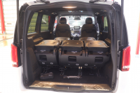 メルセデスベンツ Vクラス V220d ｽﾎﾟｰﾂ ﾚｻﾞｰP ﾚｰﾀﾞｰSP　1ｵｰﾅｰ 黒本革 8.4ｲﾝﾁﾜｲﾄﾞﾃﾞｨｽﾌﾟﾚｲ ALPINEﾌﾘｯﾌﾟﾀﾞｳﾝﾓﾆﾀｰ 360ｶﾒﾗ ｱｸﾃｨﾌﾞｸﾙｺﾝ ﾚｰﾝｷｰﾌﾟ ﾌﾞﾗｲﾝﾄﾞｽﾎﾟｯﾄ AMGｴｱﾛ　2年保証