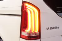 メルセデスベンツ Vクラス V220d ｽﾎﾟｰﾂ ﾚｻﾞｰP ﾚｰﾀﾞｰSP　1ｵｰﾅｰ 黒本革 8.4ｲﾝﾁﾜｲﾄﾞﾃﾞｨｽﾌﾟﾚｲ ALPINEﾌﾘｯﾌﾟﾀﾞｳﾝﾓﾆﾀｰ 360ｶﾒﾗ ｱｸﾃｨﾌﾞｸﾙｺﾝ ﾚｰﾝｷｰﾌﾟ ﾌﾞﾗｲﾝﾄﾞｽﾎﾟｯﾄ AMGｴｱﾛ　2年保証