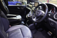 メルセデスベンツ Vクラス V220d ｽﾎﾟｰﾂ ﾚｻﾞｰP ﾚｰﾀﾞｰSP　1ｵｰﾅｰ 黒本革 8.4ｲﾝﾁﾜｲﾄﾞﾃﾞｨｽﾌﾟﾚｲ ALPINEﾌﾘｯﾌﾟﾀﾞｳﾝﾓﾆﾀｰ 360ｶﾒﾗ ｱｸﾃｨﾌﾞｸﾙｺﾝ ﾚｰﾝｷｰﾌﾟ ﾌﾞﾗｲﾝﾄﾞｽﾎﾟｯﾄ AMGｴｱﾛ　2年保証