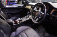 ポルシェ マカン GTS ｽﾎﾟｰﾂｸﾛﾉP　1ｵｰﾅｰ PASM ｴﾝﾄﾘｰﾄﾞﾗｲﾌﾞ 黒本革 ﾊﾟﾉﾗﾏｻﾝﾙｰﾌ PCMﾅﾋﾞ ｽﾎﾟｰﾂｴｸﾞｿﾞｰｽﾄ ﾚｰﾝﾃﾞｨﾊﾟｰﾁｬｳｫｰﾆﾝｸﾞ ｽﾎﾟｰﾂ+ﾓｰﾄﾞ ｸﾛﾉﾒｰﾀｰ ﾊｰﾏﾝﾌﾛﾝﾄｽﾎﾟｲﾗｰ 21ｲﾝﾁ911ﾀｰﾎﾞAW 　2年保証