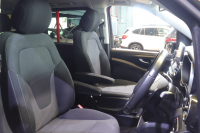 メルセデスベンツ Vクラス V220d ﾚｰﾀﾞｰSP　ｱｸﾃｨﾌﾞｸﾙｺﾝ ﾚｰﾝｷｰﾌﾟ ﾌﾞﾗｲﾝﾄﾞｽﾎﾟｯﾄｱｼｽﾄ 黒ﾌｧﾌﾞﾘｯｸｼｰﾄ ｼｰﾄﾋｰﾀｰ ﾒﾓﾘｰ機能 ﾊﾟﾜｰｼｰﾄ 8.4ｲﾝﾁﾜｲﾄﾞﾅﾋﾞ 360ｶﾒﾗ LEDﾍｯﾄﾞﾗｲﾄ 17ｲﾝﾁAW　2年保証