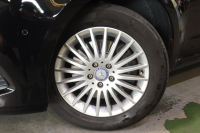 メルセデスベンツ Vクラス V220d ﾚｰﾀﾞｰSP　ｱｸﾃｨﾌﾞｸﾙｺﾝ ﾚｰﾝｷｰﾌﾟ ﾌﾞﾗｲﾝﾄﾞｽﾎﾟｯﾄｱｼｽﾄ 黒ﾌｧﾌﾞﾘｯｸｼｰﾄ ｼｰﾄﾋｰﾀｰ ﾒﾓﾘｰ機能 ﾊﾟﾜｰｼｰﾄ 8.4ｲﾝﾁﾜｲﾄﾞﾅﾋﾞ 360ｶﾒﾗ LEDﾍｯﾄﾞﾗｲﾄ 17ｲﾝﾁAW　2年保証