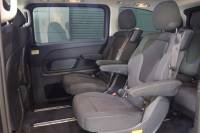 メルセデスベンツ Vクラス V220d ﾚｰﾀﾞｰSP　ｱｸﾃｨﾌﾞｸﾙｺﾝ ﾚｰﾝｷｰﾌﾟ ﾌﾞﾗｲﾝﾄﾞｽﾎﾟｯﾄｱｼｽﾄ 黒ﾌｧﾌﾞﾘｯｸｼｰﾄ ｼｰﾄﾋｰﾀｰ ﾒﾓﾘｰ機能 ﾊﾟﾜｰｼｰﾄ 8.4ｲﾝﾁﾜｲﾄﾞﾅﾋﾞ 360ｶﾒﾗ LEDﾍｯﾄﾞﾗｲﾄ 17ｲﾝﾁAW　2年保証